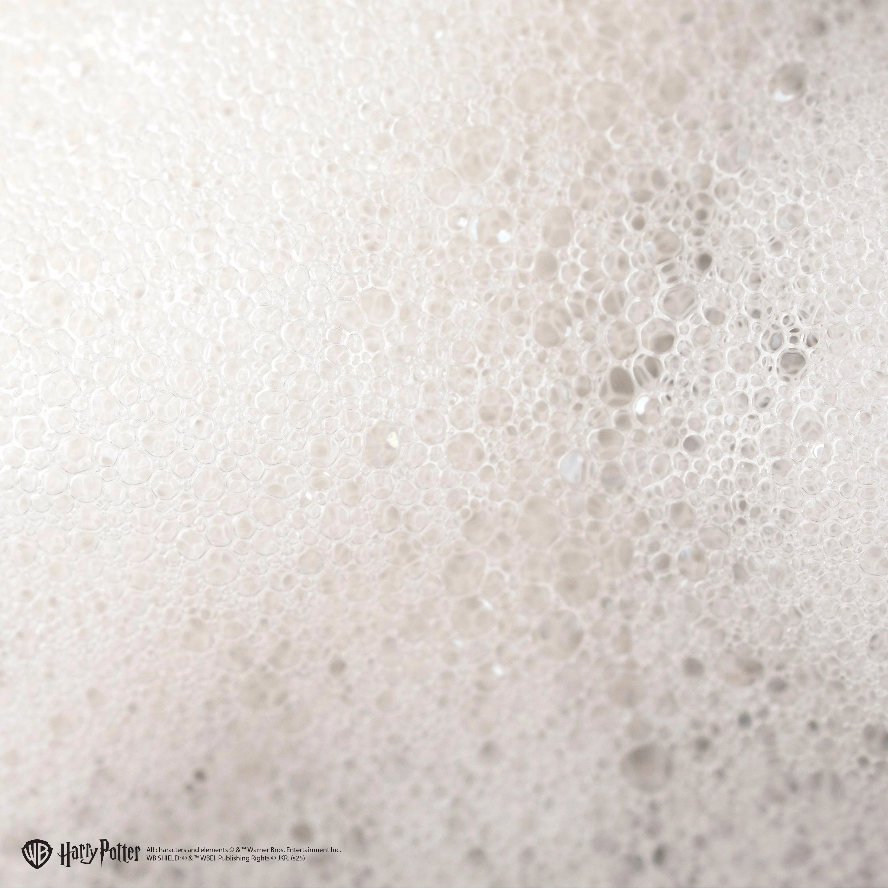 Harry Potter™ BUTTERBEER™ Hydrating Cuticle Froth - Image 4